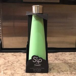 Sip by Swell Insulated Water Bottle